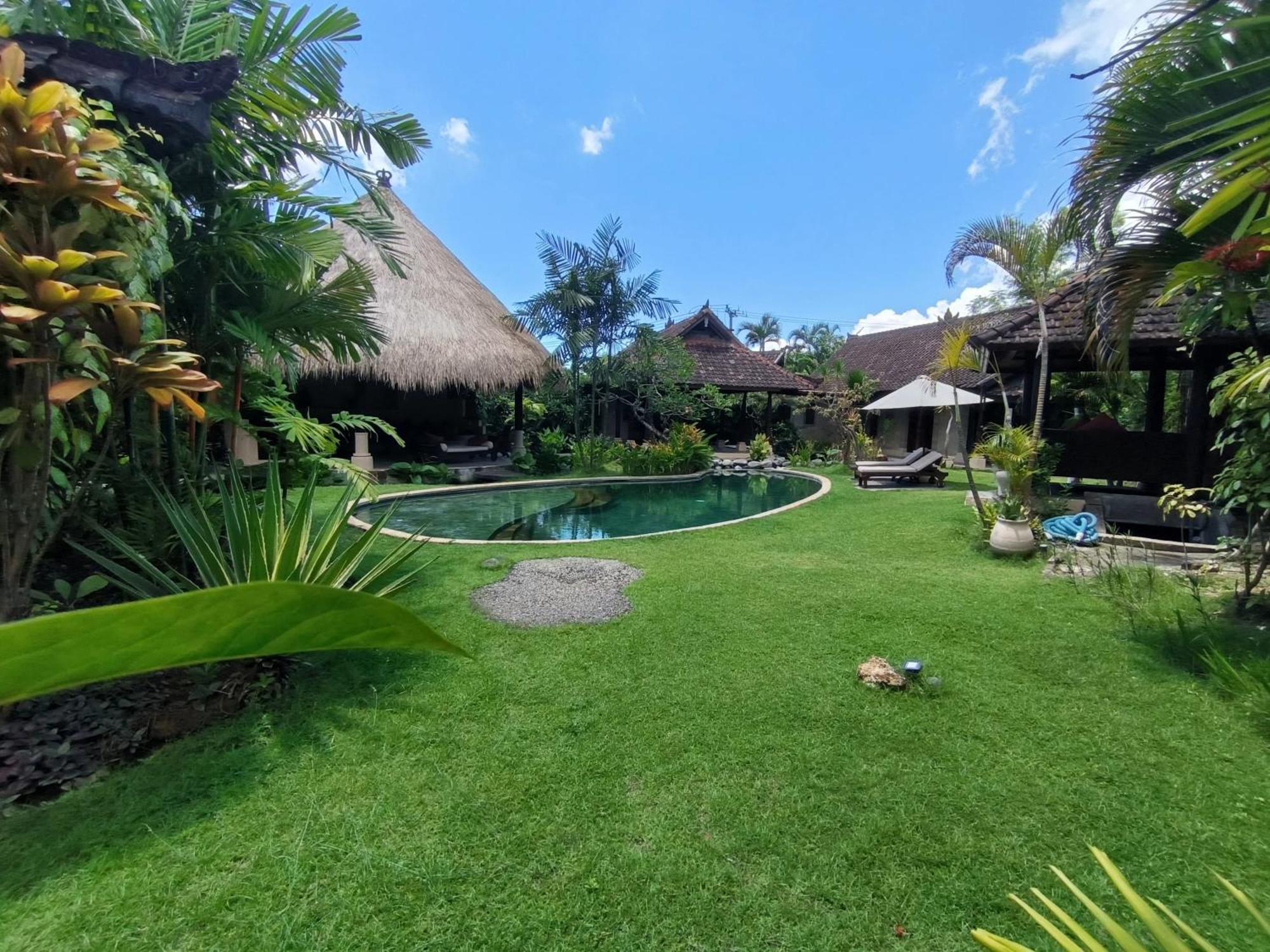 Villa Plawa Asri เซมินยัค ภายนอก รูปภาพ